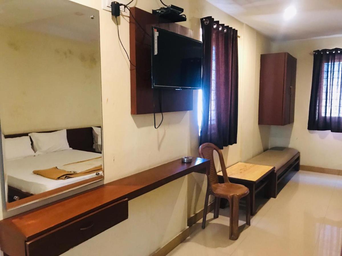 Staymaker Bright Palace Residency Shimoga Exterior foto