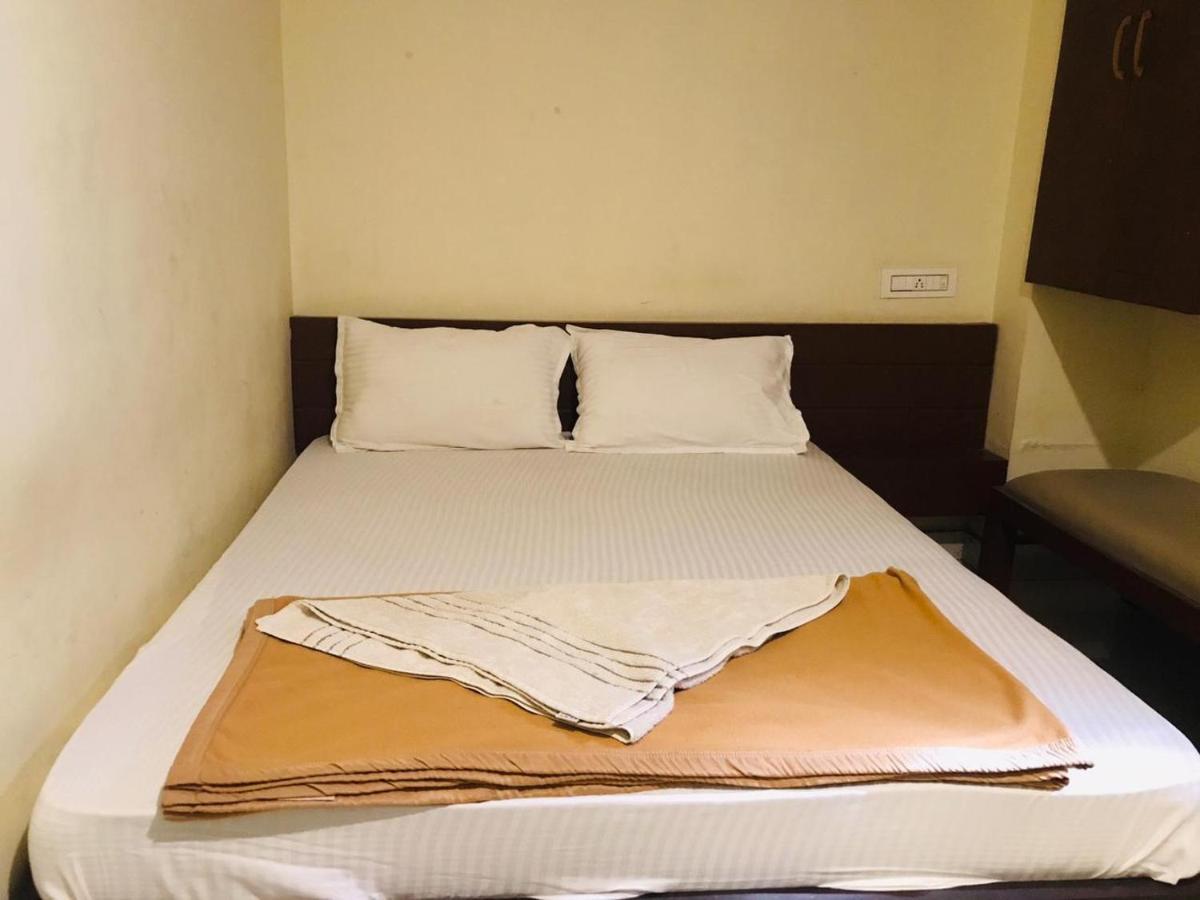 Staymaker Bright Palace Residency Shimoga Exterior foto